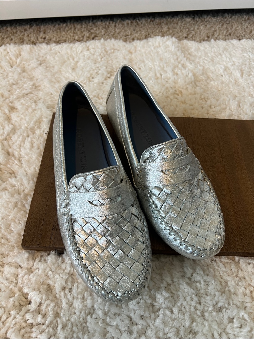 Robert Zur Women's Petra True Glove Driving Shoes Silver 8M, worn once
